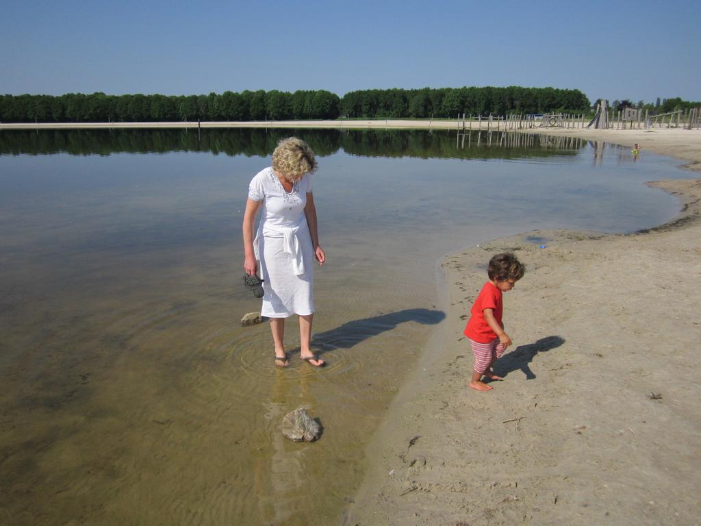 Moushouk Bed And Breakfast Oostwold  Екстер'єр фото